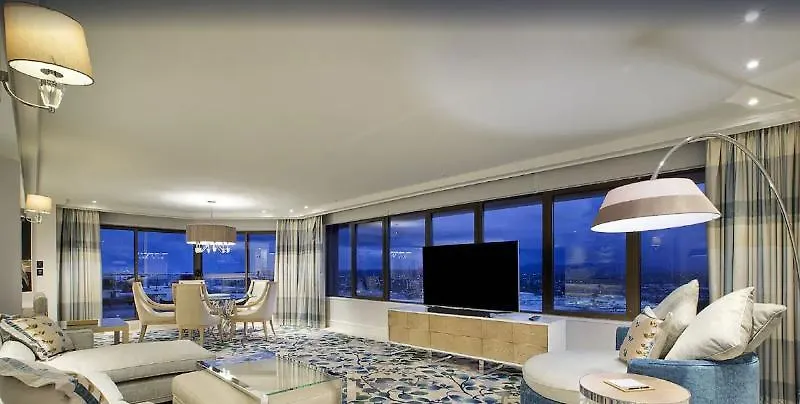 Отель The Star Grand At The Star Голд-Кост